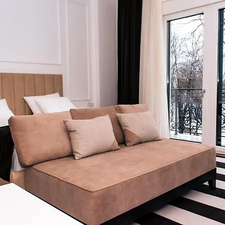 Balkan Hotel